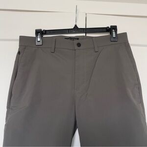 Banana Republic Men's Gray Pants - Slim Fit